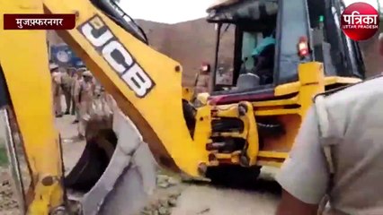 अवैध कब्जा करने वाले अपराधियों के यहां गरजा योगी का बुलडोजर