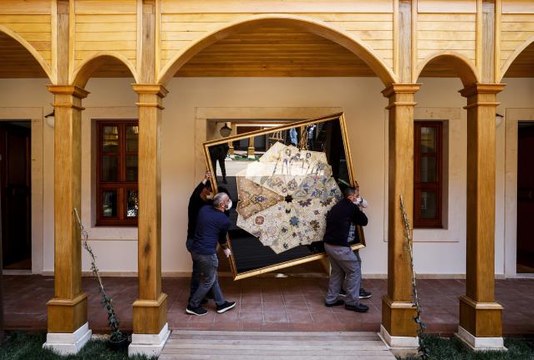 86 yıl sonra ihya edilen Ayasofya Fatih Medresesi yarın açılacak