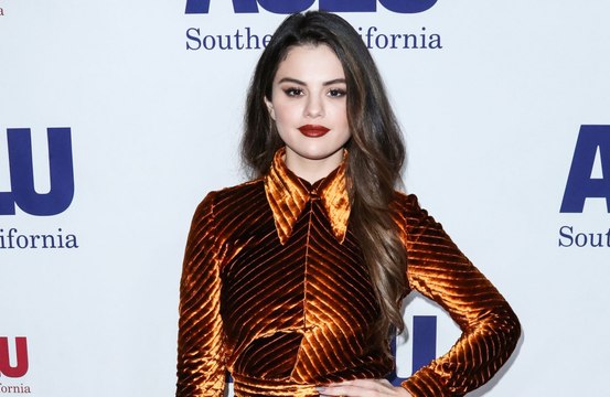 Selena Gomez rebate críticas sobre seu corpo: 'Não me importo com o meu peso'