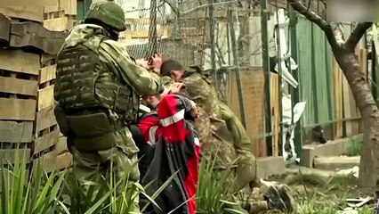 Yüzlerce Ukrayna askeri böyle teslim oldu