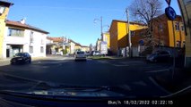 DASHCAM IDIOTI AL VOLANTE PESSANO MILAN ITALY