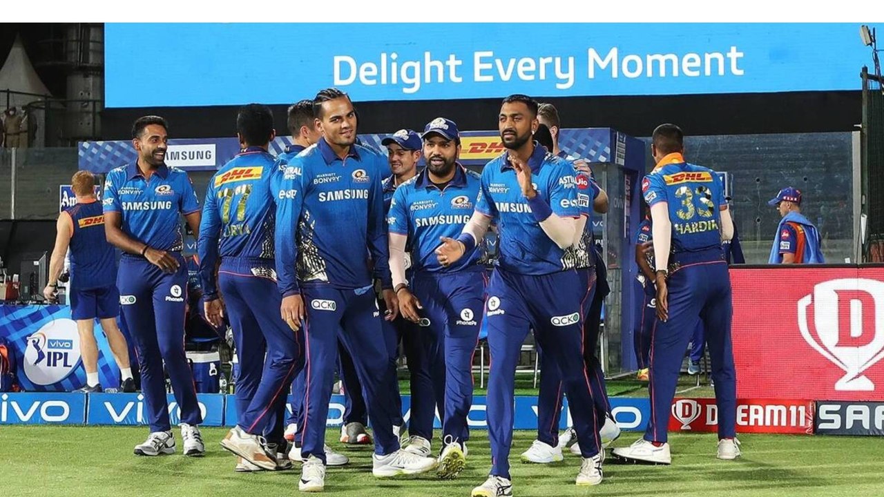 IPL 2022 : Mumbai Indians ఫాన్స్ డోంట్ వర్రీ .. Play Offs కి ఛాన్సుంది ! | Oneindia Telugu