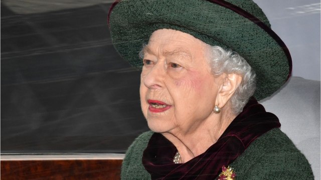 VOICI : Elizabeth II fatiguée : la reine d'Angleterre va manquer une cérémonie emblématique