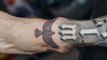 Travis Barker gets a tattoo in memory of Taylor Hawkins