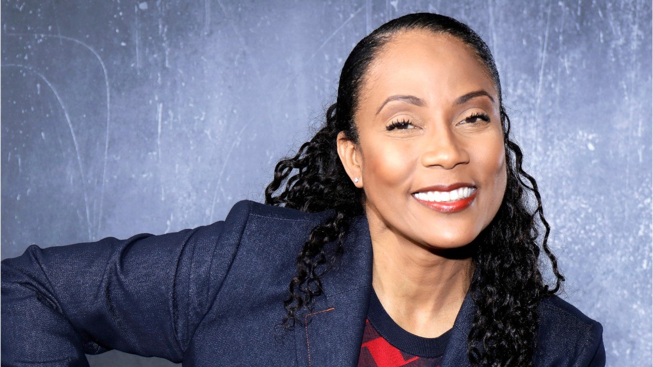 FEMME ACTUELLE - EXCLU - Christine Kelly maman d’une petite Léa : elle révèle avoir été victime de "grosse fatigue"