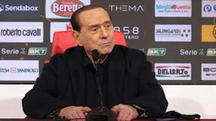Silvio Berlusconi, la "proposta ind3cente" del potente dir3ttore: "Si dice che ad Arcore..."