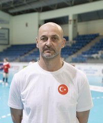 A Milli Kadın Hentbol Takımı Başantrenörü Buceschi, oyuncularına güveniyor