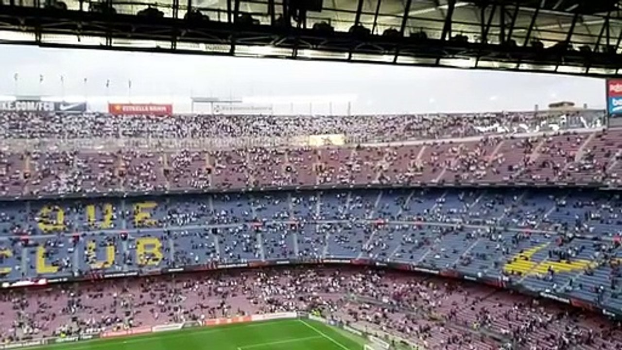 Los aficionados del Eintracht Frankfurt presentes en el Camp Nou / Culemanía