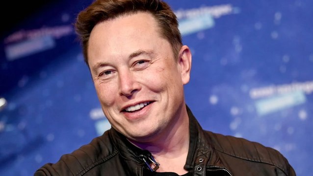 Elon Musk Offers $43.4B to Buy Twitter | THR News