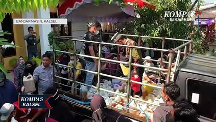 Kesulitan Masyarakat akan Minyak Goreng Masih Berlanjut, Warga Antre Bawa Jeriken Demi Migor Curah