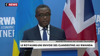 Le Royaume-Uni envoie ses clandestins au Rwanda