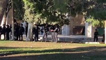 سبعة جرحى في اشتباكات في باحة المسجد الأقصى في القدس (شهود ومسعفون)