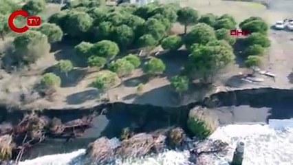 Dalgalar kıyıyı yuttu, Karadeniz evlere yaklaştı