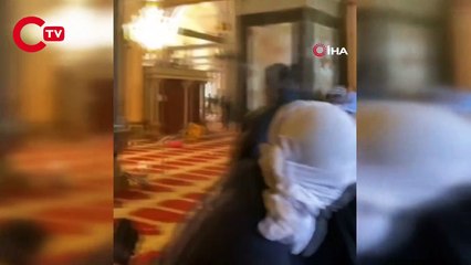 İsrail polisi Mescid-i Aksa'da bulunan Kıble Mescidi'ne girdi