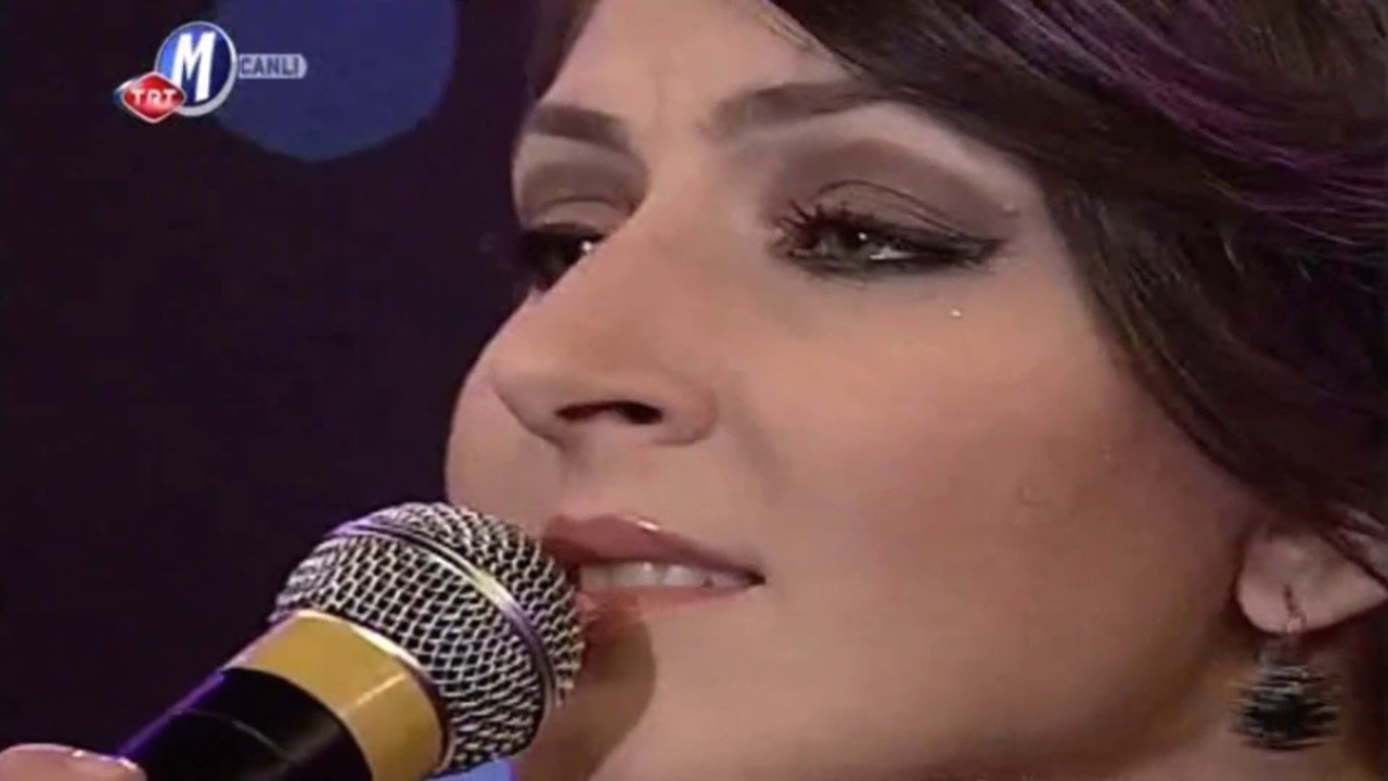 Gülşah Çubukçuoğlu / Dönülmez akşamın ufkundayız