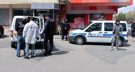 15 gündür kaldığı otel odasında ölü bulundu