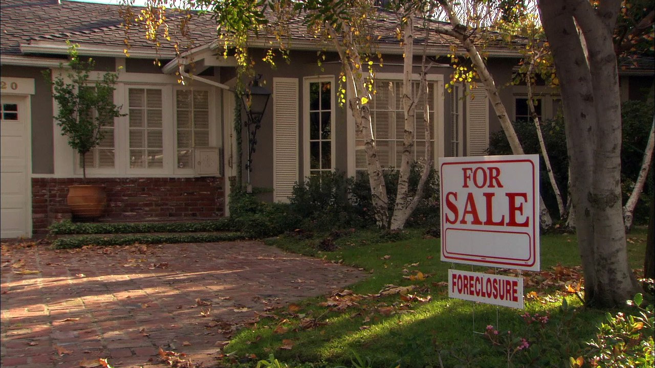 Easy Tips to Keep in Mind When Buying a Foreclo...