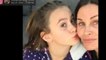 GALA VIDEO - Courteney Cox “gênante” : la fille de la star de Friends “embarrassée” par sa mère