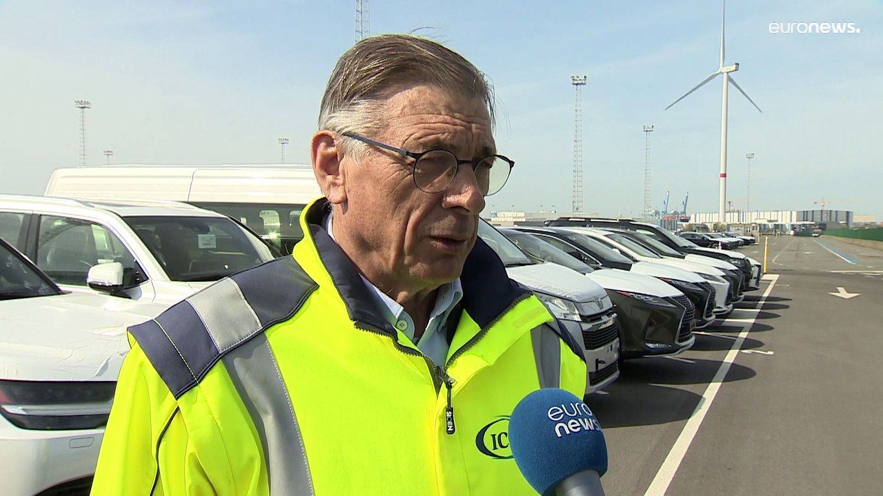 Tausende Luxusautos für Russland hängen in belgischen Häfen fest