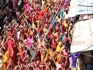 छम-छम नाचे देखो वीर हनुमाना...