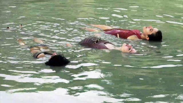 Yeguas y cotorras Extrait vidéo VO