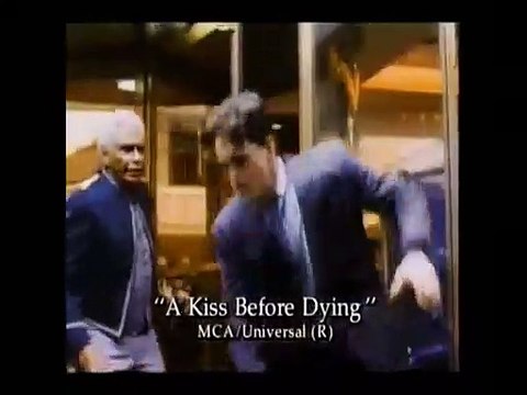 Un baiser avant de mourir Bande-annonce VO