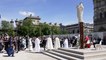 Notre-Dame de Paris : trois ans après l’incendie, des fidèles prient sur le parvis « dans la joie »