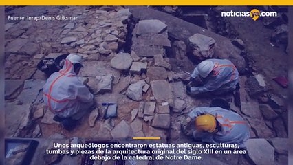 Tumbas y estatuas antiguas descubiertas debajo de la catedral de Notre Dame.