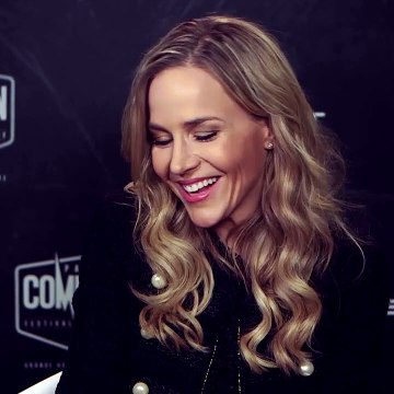 #Fun Facts - Julie Benz