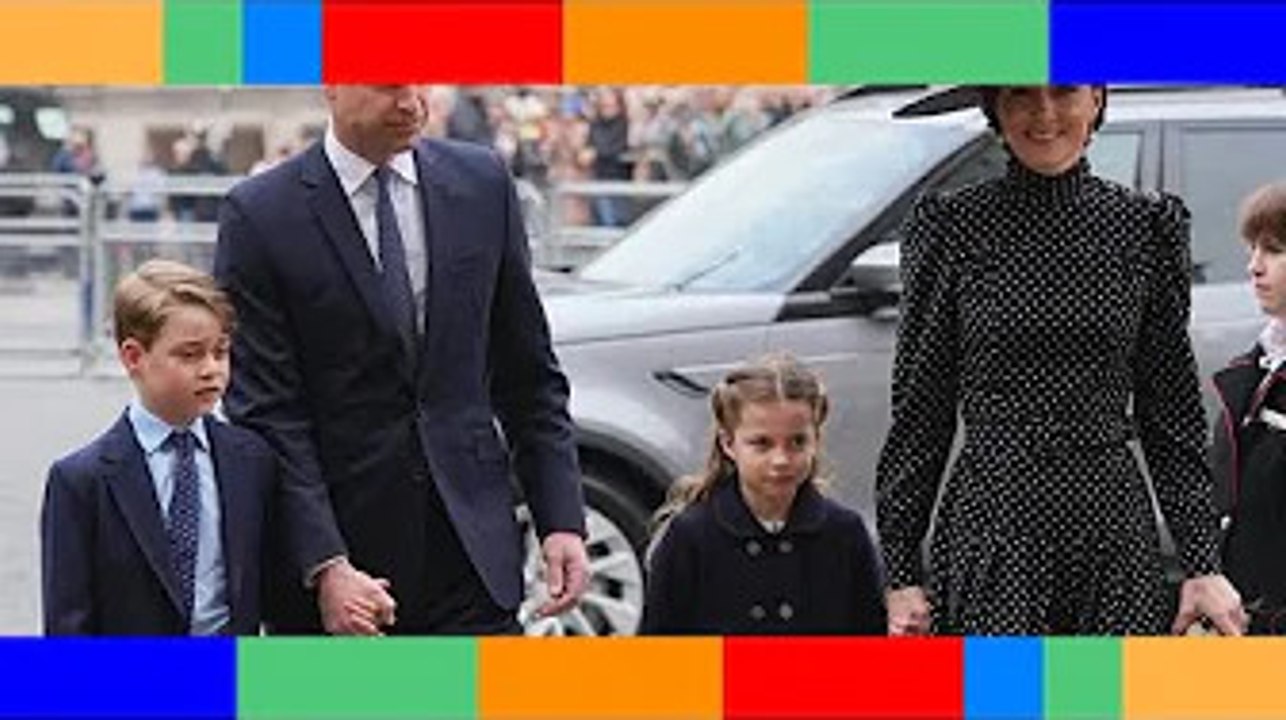 Surprise ! Kate, William et leurs trois enfants aperçus sur les pistes d'une célèbre station de ski