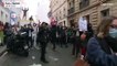 Paris : face à face tendu entre étudiants de la Sorbonne et policiers