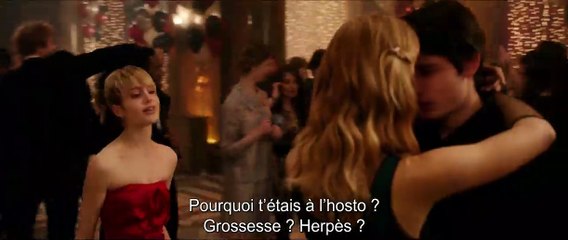 Vampire Academy - EXTRAIT VOST "Joli bracelet"