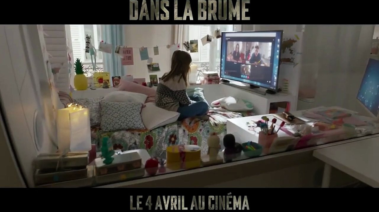 Dans la brume Bande-annonce (2) VF