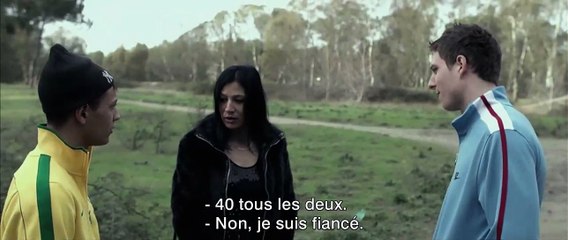 Ali a les yeux bleus Bande-annonce VO