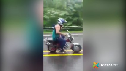 tn7-motociclista resulta herido tras cometer imprudencia en la ruta 32-150422