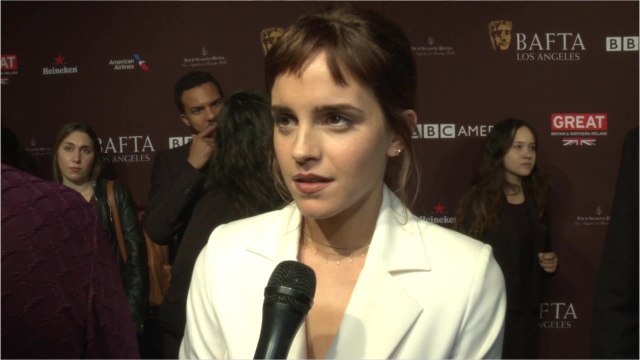 Voici - Emma Watson : ce geste de ses camarades de l'université qui l'avait beaucoup touchée