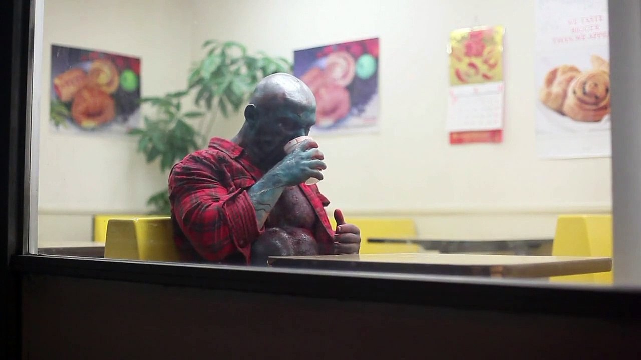 L.A. Zombie Bande-annonce VO