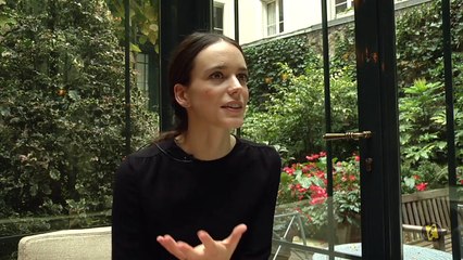 Stacy Martin : "Ce serait une bonne surprise de jouer dans un film Marvel"