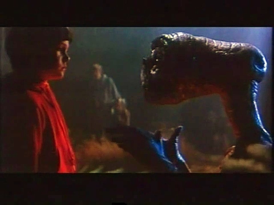 E.T. l'extra-terrestre Extrait vidéo VF