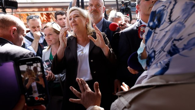 Au Pertuis, les électeurs de Mélenchon pas disposés à basculer pour Le Pen : «Je voterai blanc»