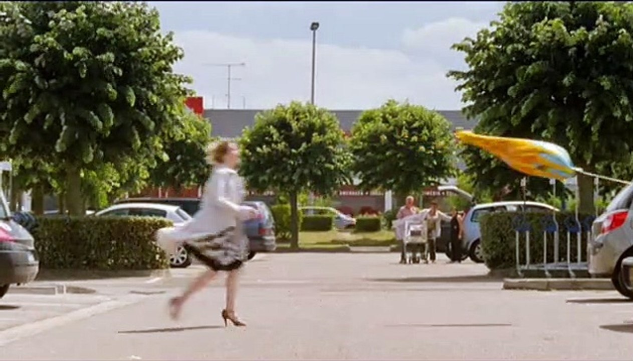 Tellement proches Teaser (2) VF