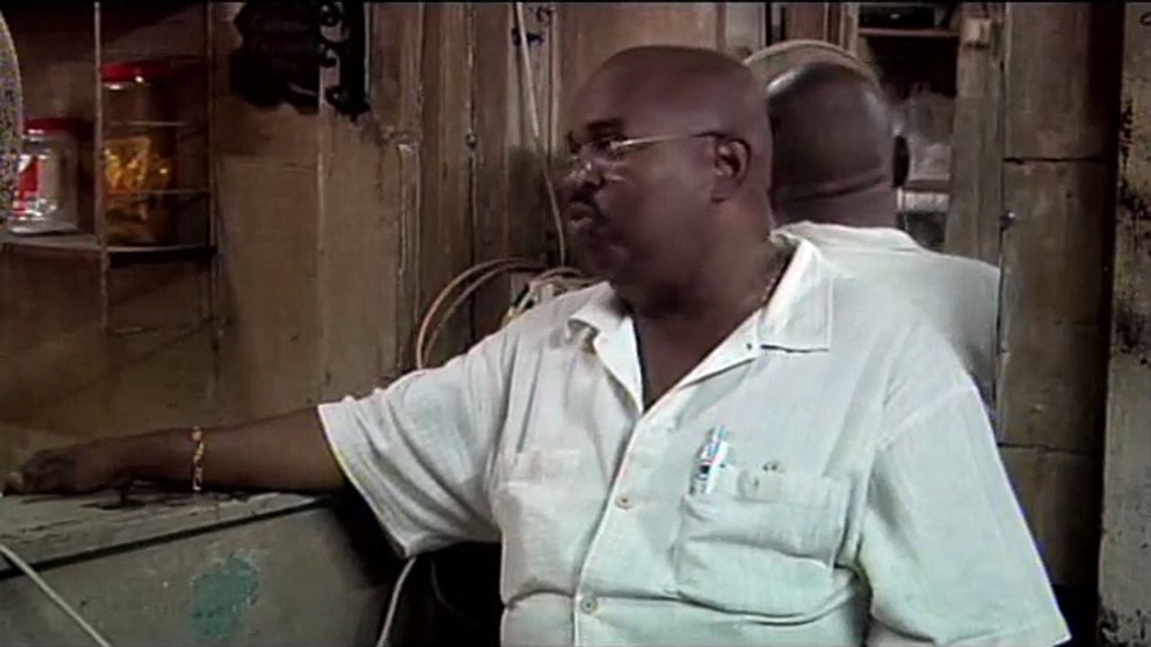 Le Pays à l'envers Extrait vidéo (6) VF