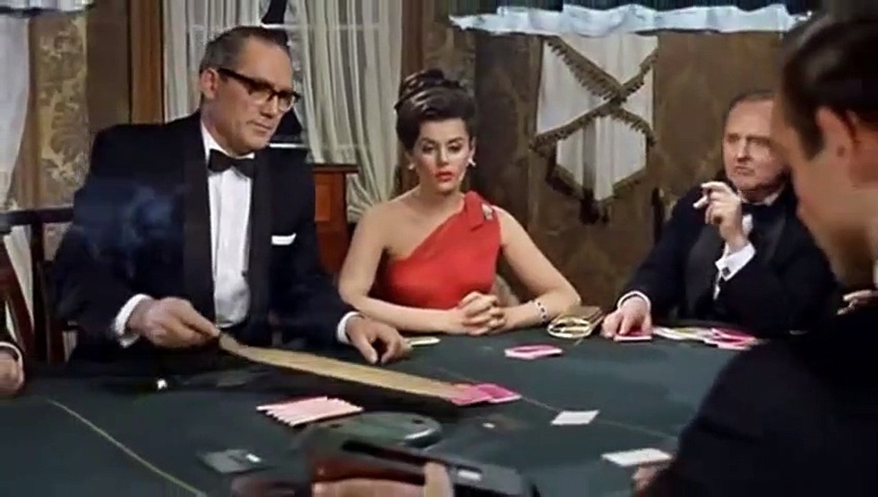 James Bond 007 contre Dr. No - extrait "My Name is Bond, James Bond..."