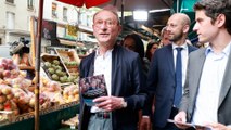 Bertrand Delanoë, l'ancien maire PS de Paris, tracte pour Emmanuel Macron