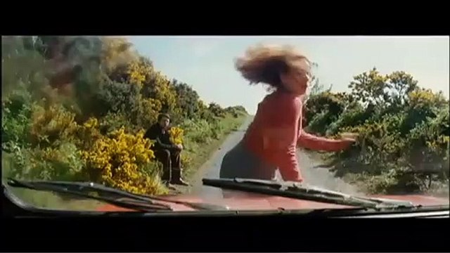 Donne-moi ta main Extrait vidéo (3) VF