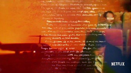 Narcos : "Le générique de la série"