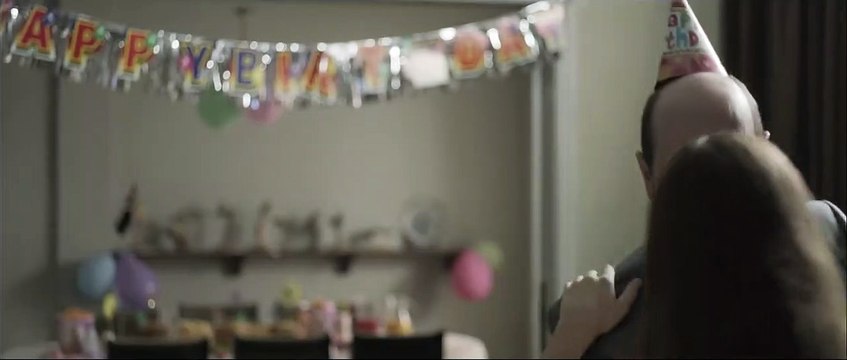 Miss Violence Bande-annonce VO