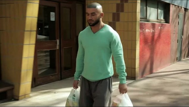 Homme au bain Bande-annonce VF