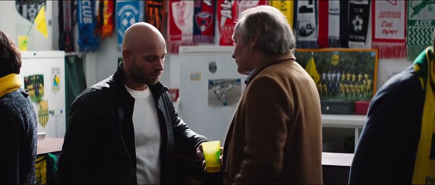 La Surface de réparation Bande-annonce VF