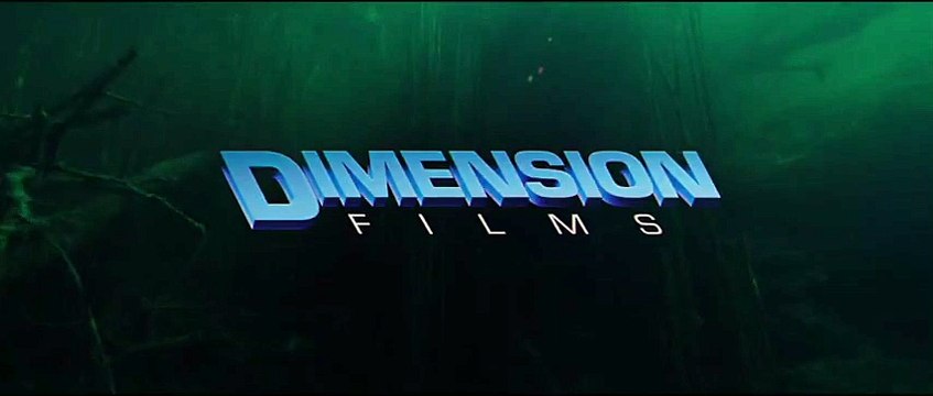 Piranha 3D Teaser (2) VF